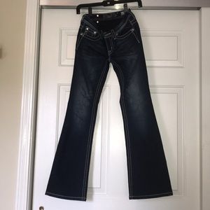 Buckle jeans